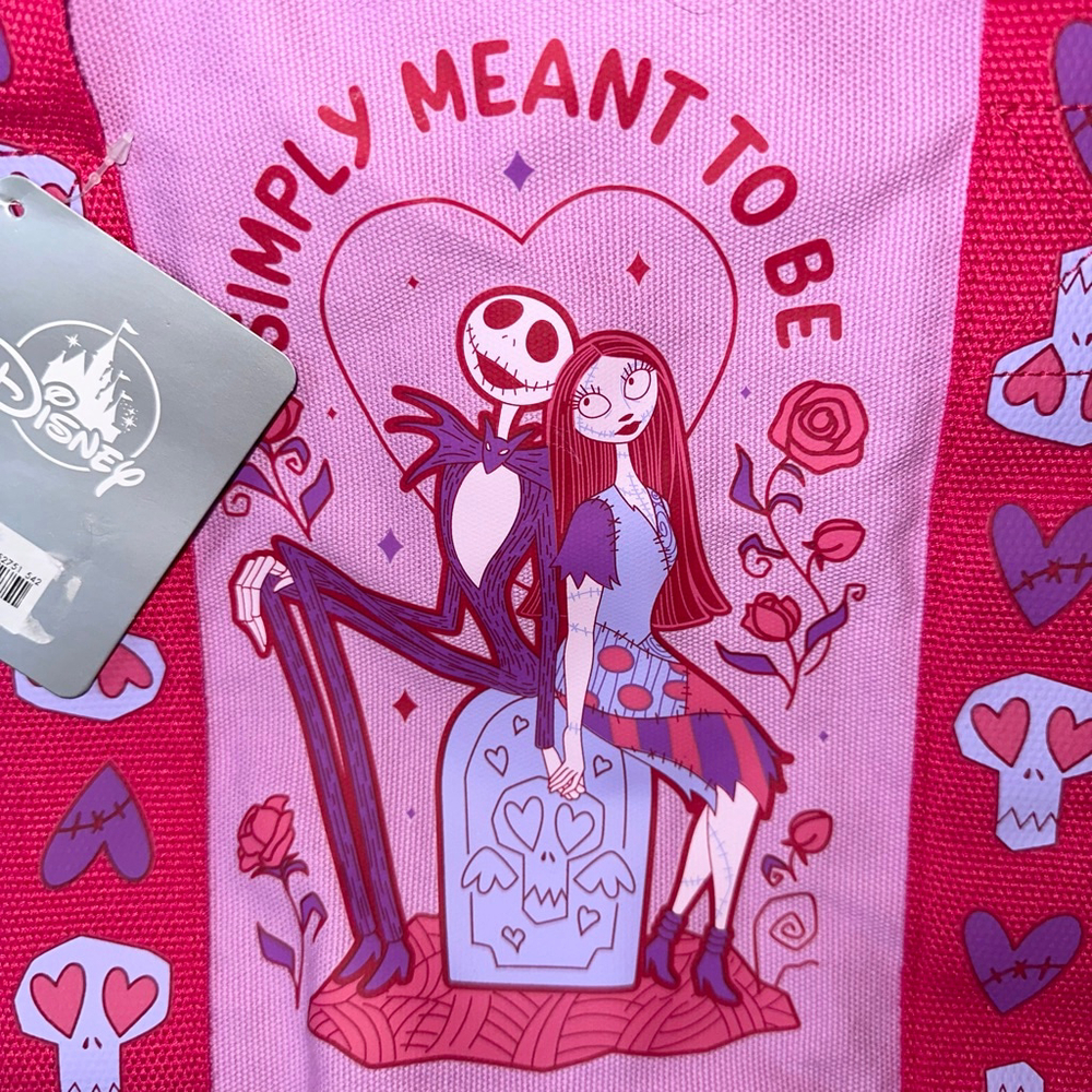 NWT 2024 The Nightmare Before Christmas Valentine’s Day Large Zippered Tote Bag - Picture 2 of 10